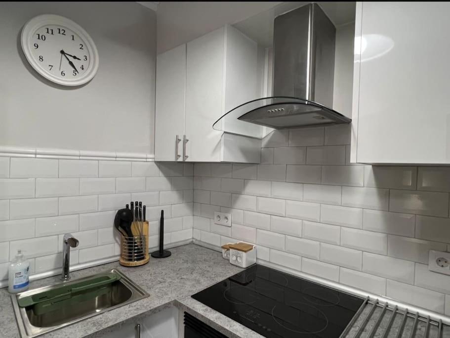 Apartamento Turistico Plaza III Monforte De Lemos Kültér fotó